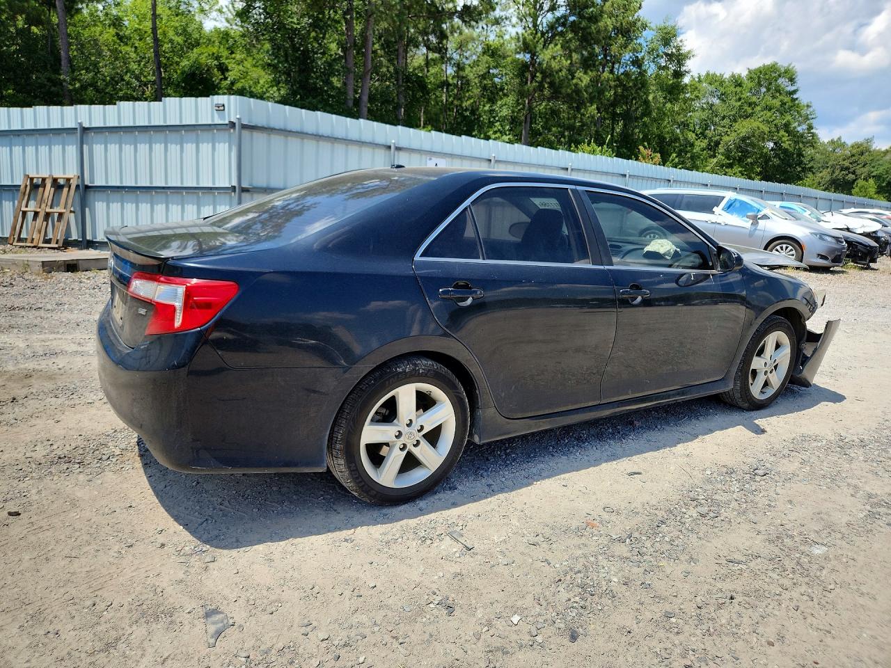 2012 TOYOTA CAMRY