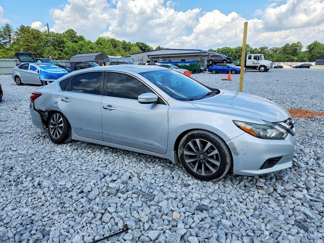 2016 NISSAN ALTIMA