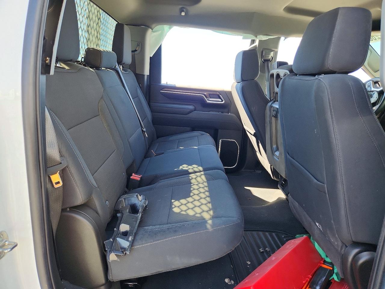 2025 CHEVROLET SILVERADO