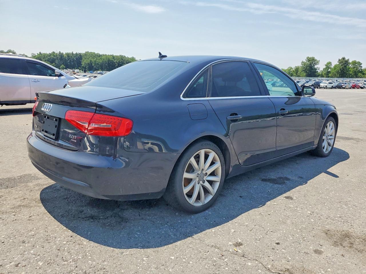 2013 AUDI A4