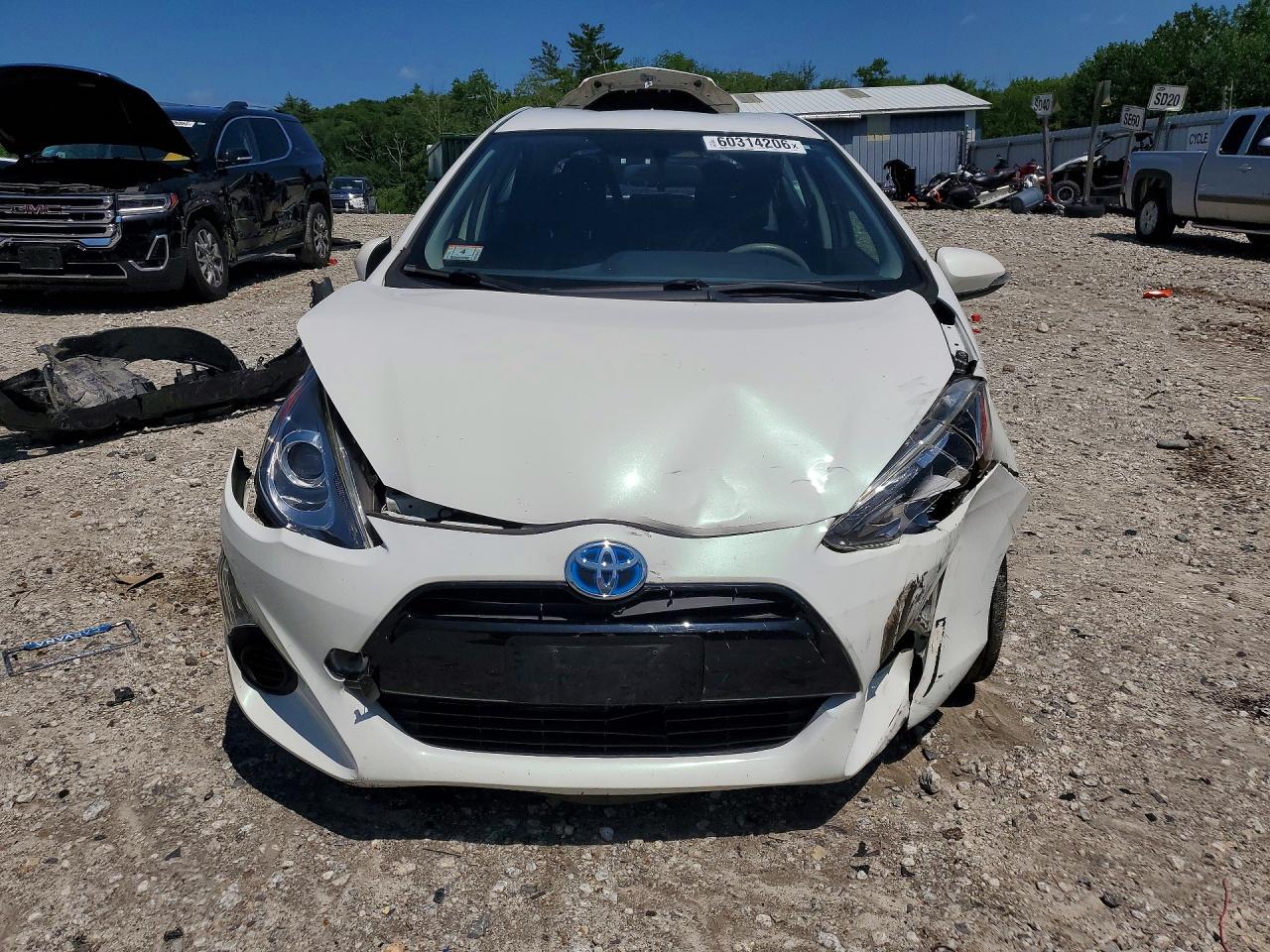 2015 TOYOTA PRIUS