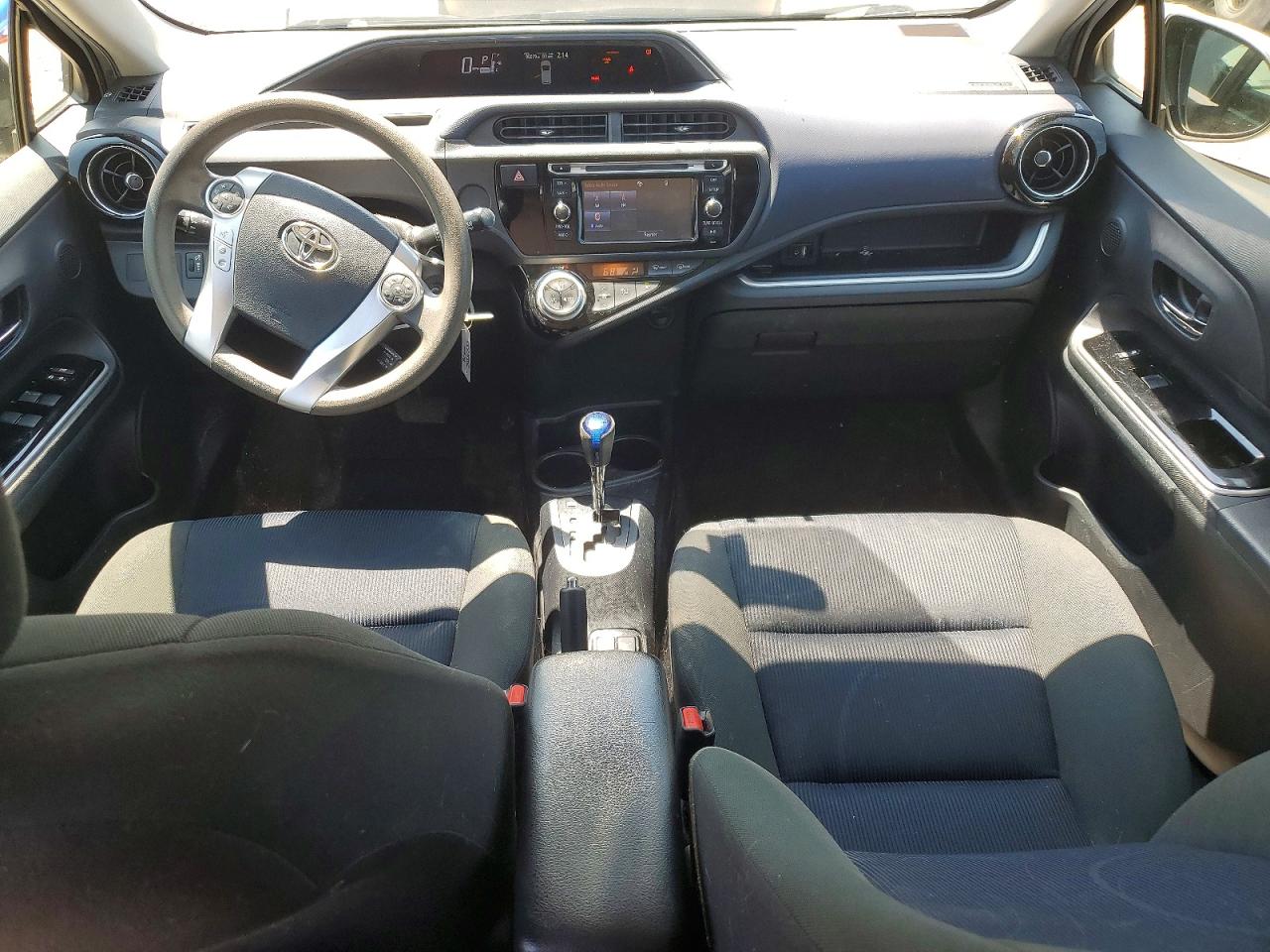 2015 TOYOTA PRIUS