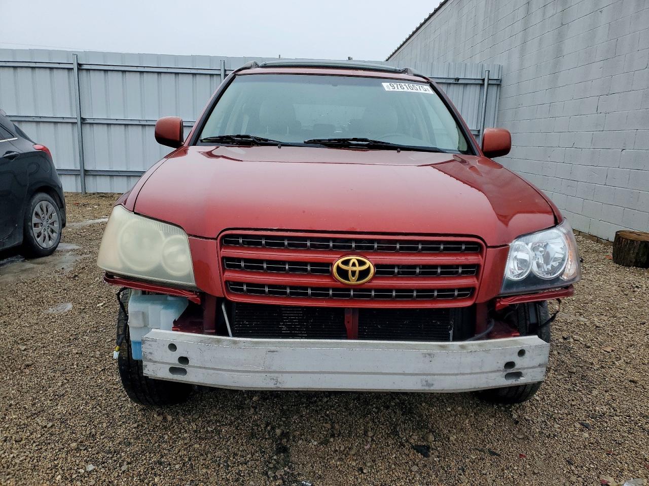 2003 TOYOTA HIGHLANDER