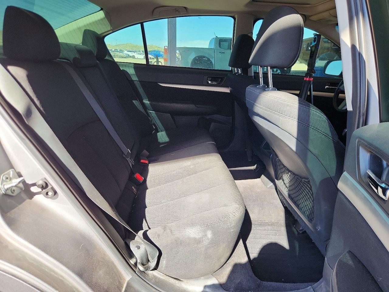 2010 SUBARU LEGACY