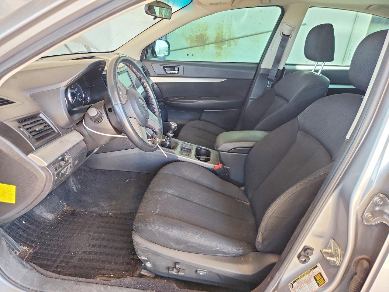 2010 SUBARU LEGACY
