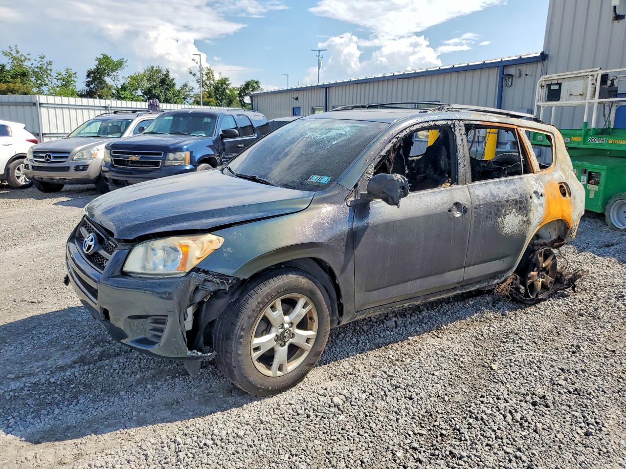 2011 TOYOTA RAV4