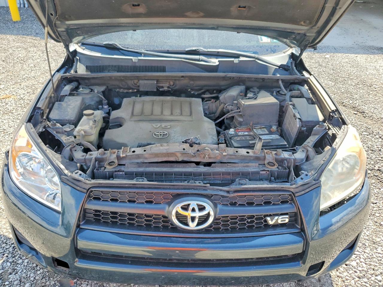2011 TOYOTA RAV4