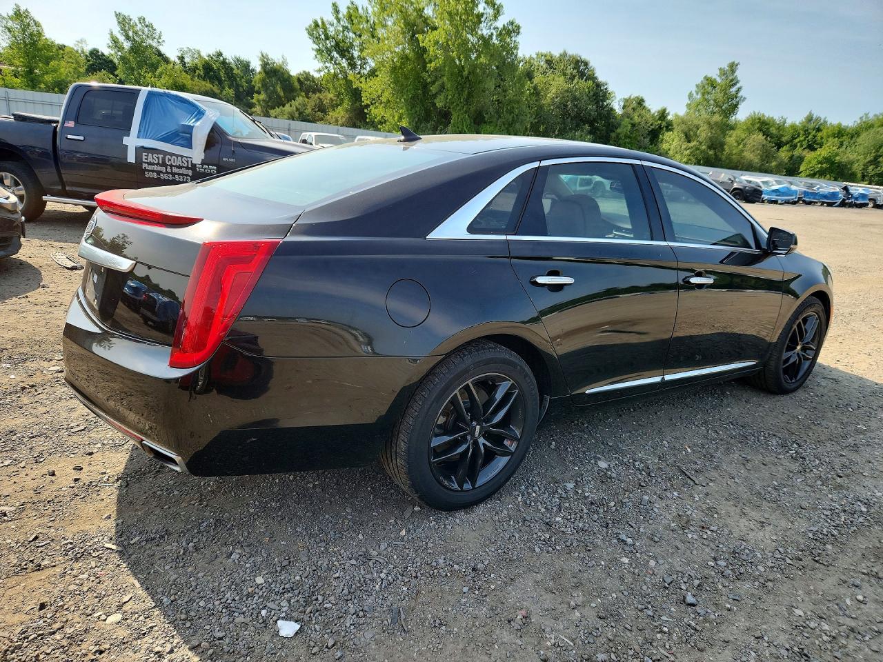 2013 CADILLAC XTS