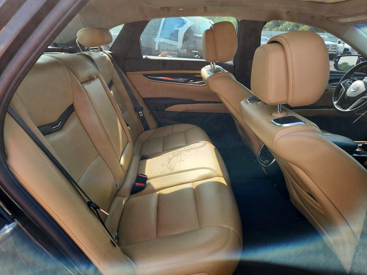 2013 CADILLAC XTS