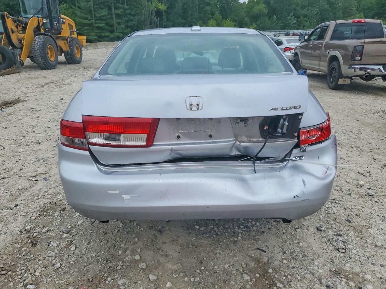 2004 HONDA ACCORD