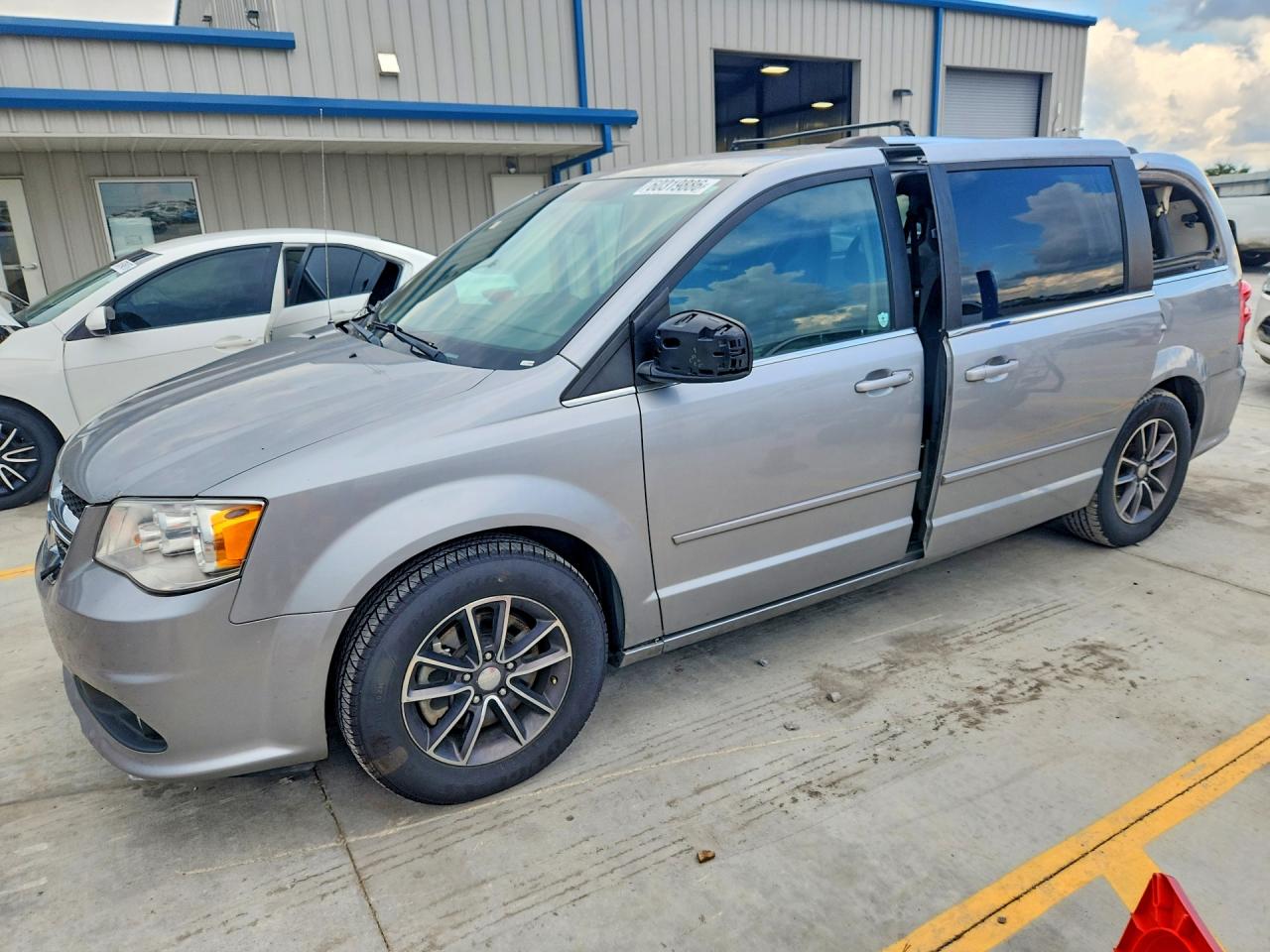 2017 DODGE CARAVAN