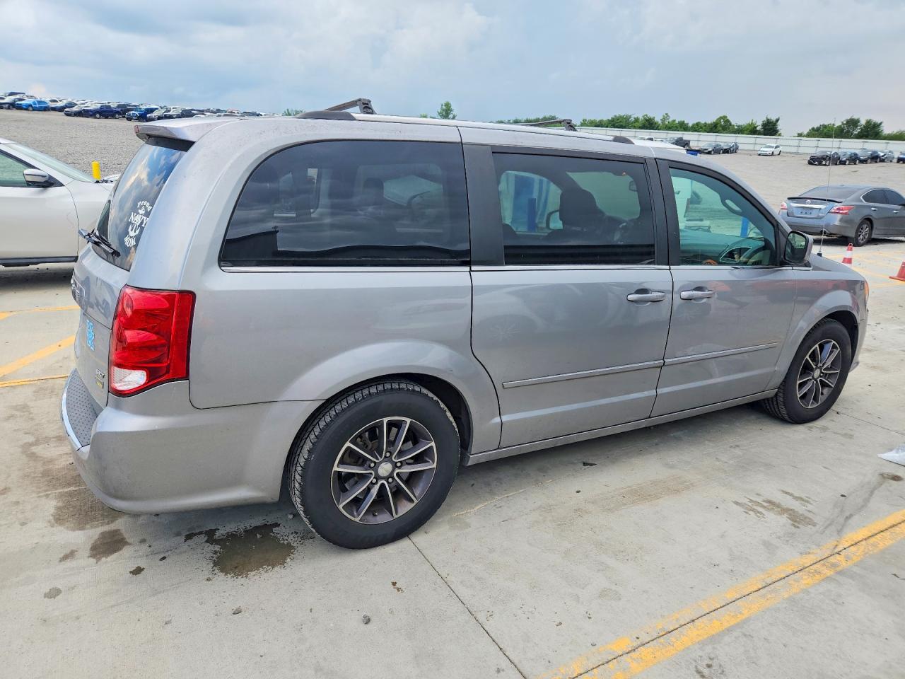 2017 DODGE CARAVAN