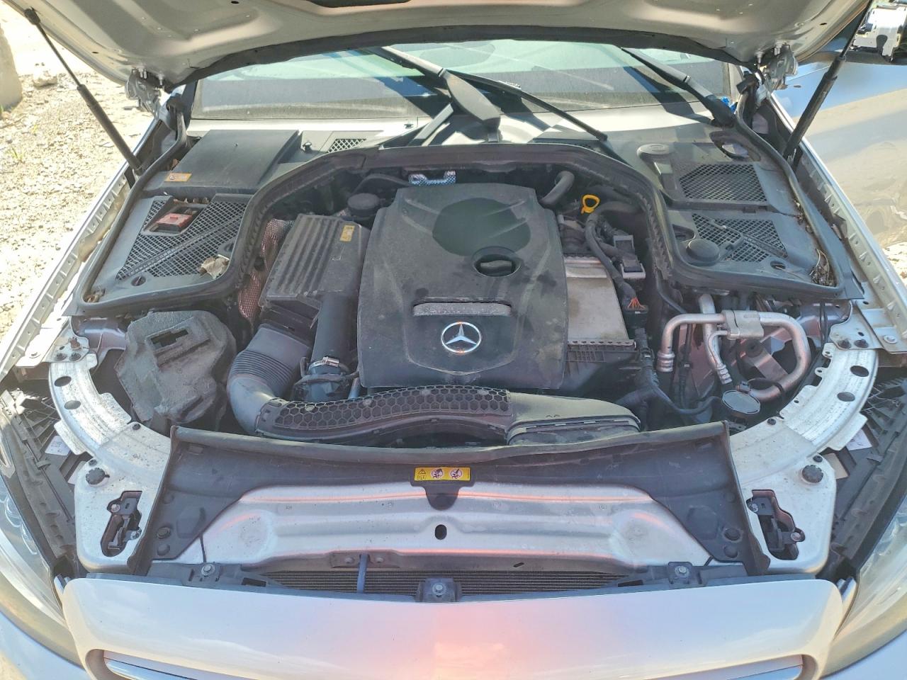 2016 MERCEDES-BENZ C-CLASS