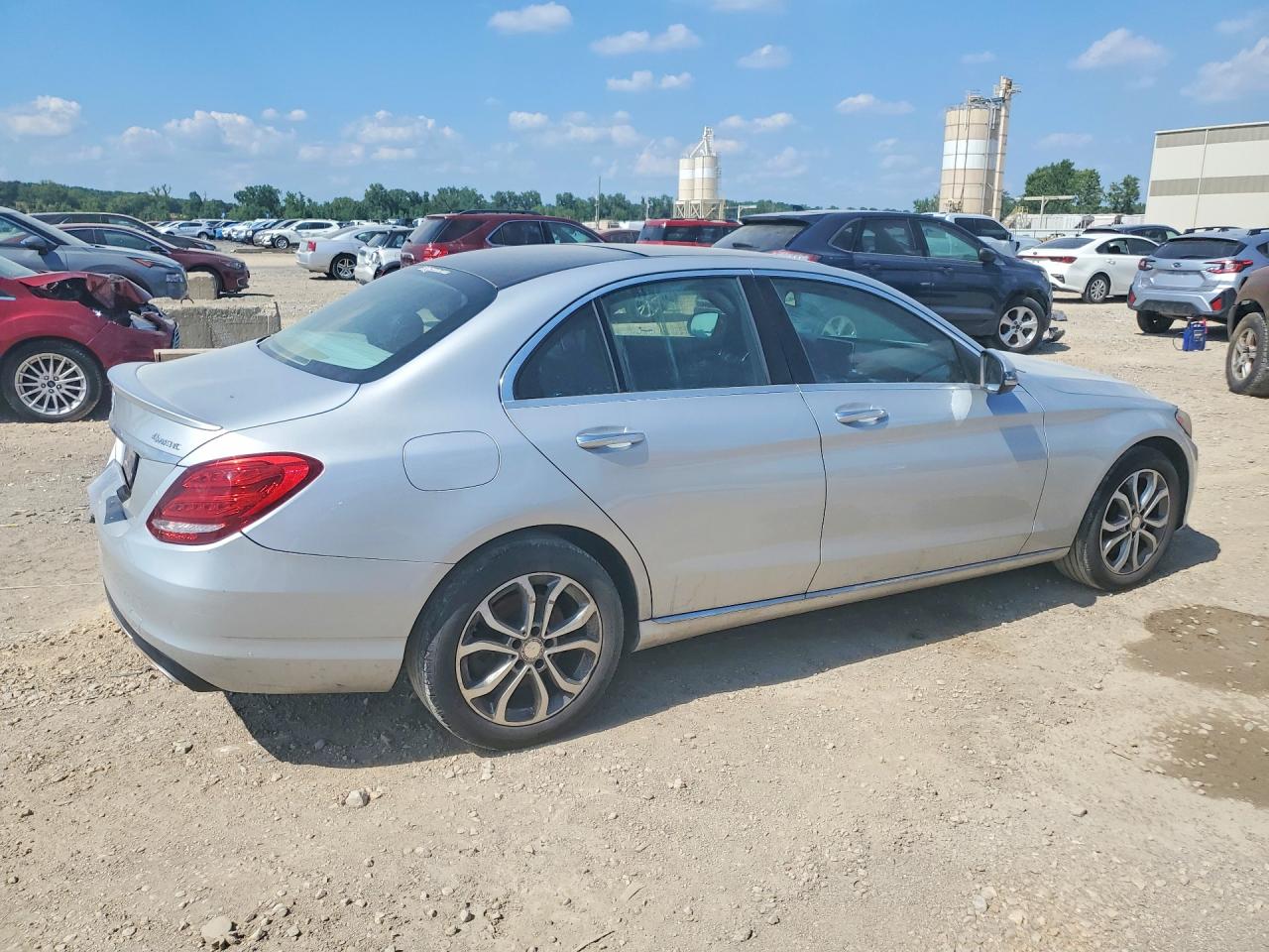 2016 MERCEDES-BENZ C-CLASS