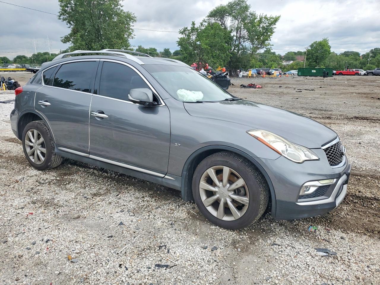 2016 INFINITI QX50