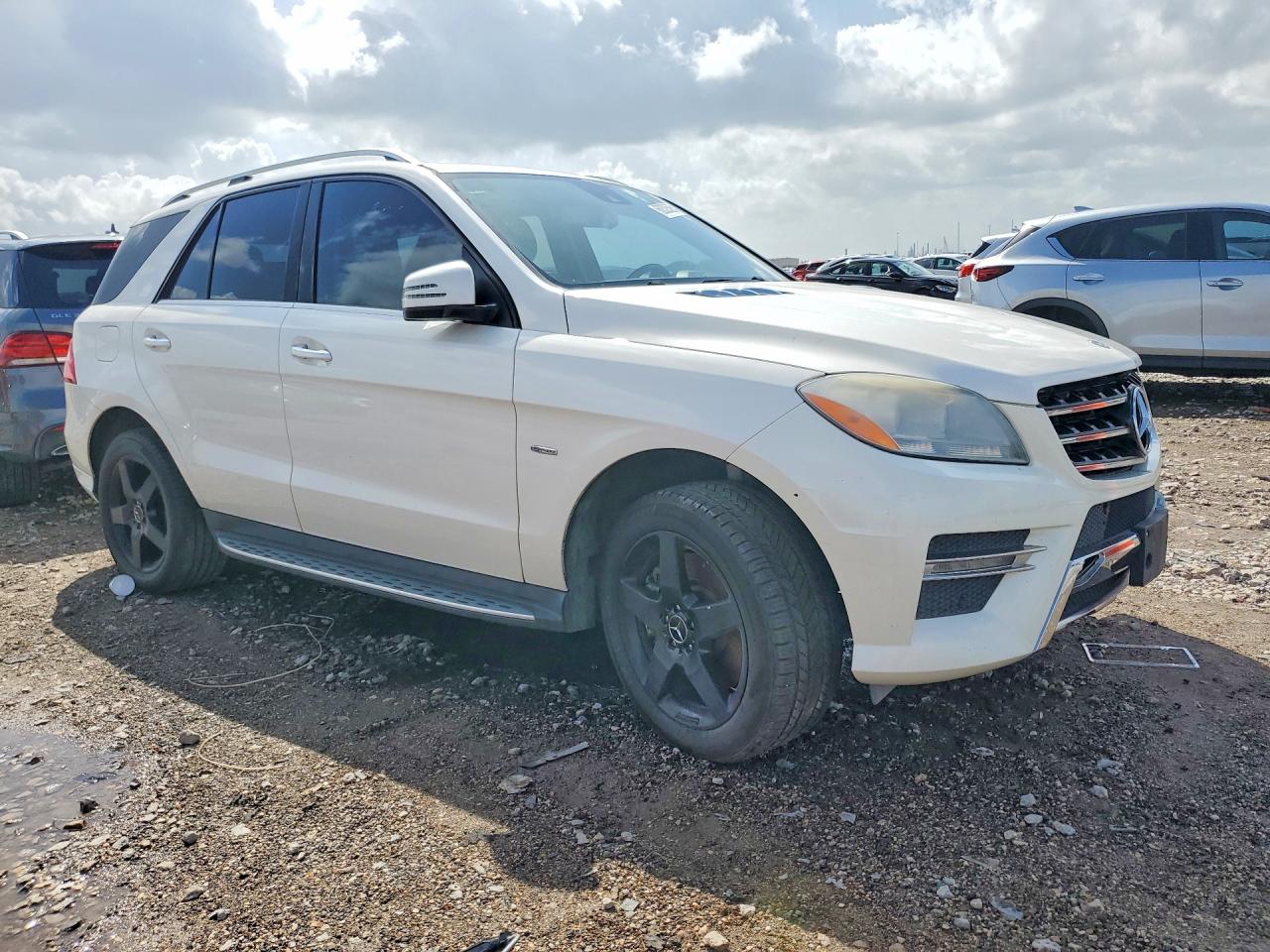 2012 MERCEDES-BENZ M-CLASS