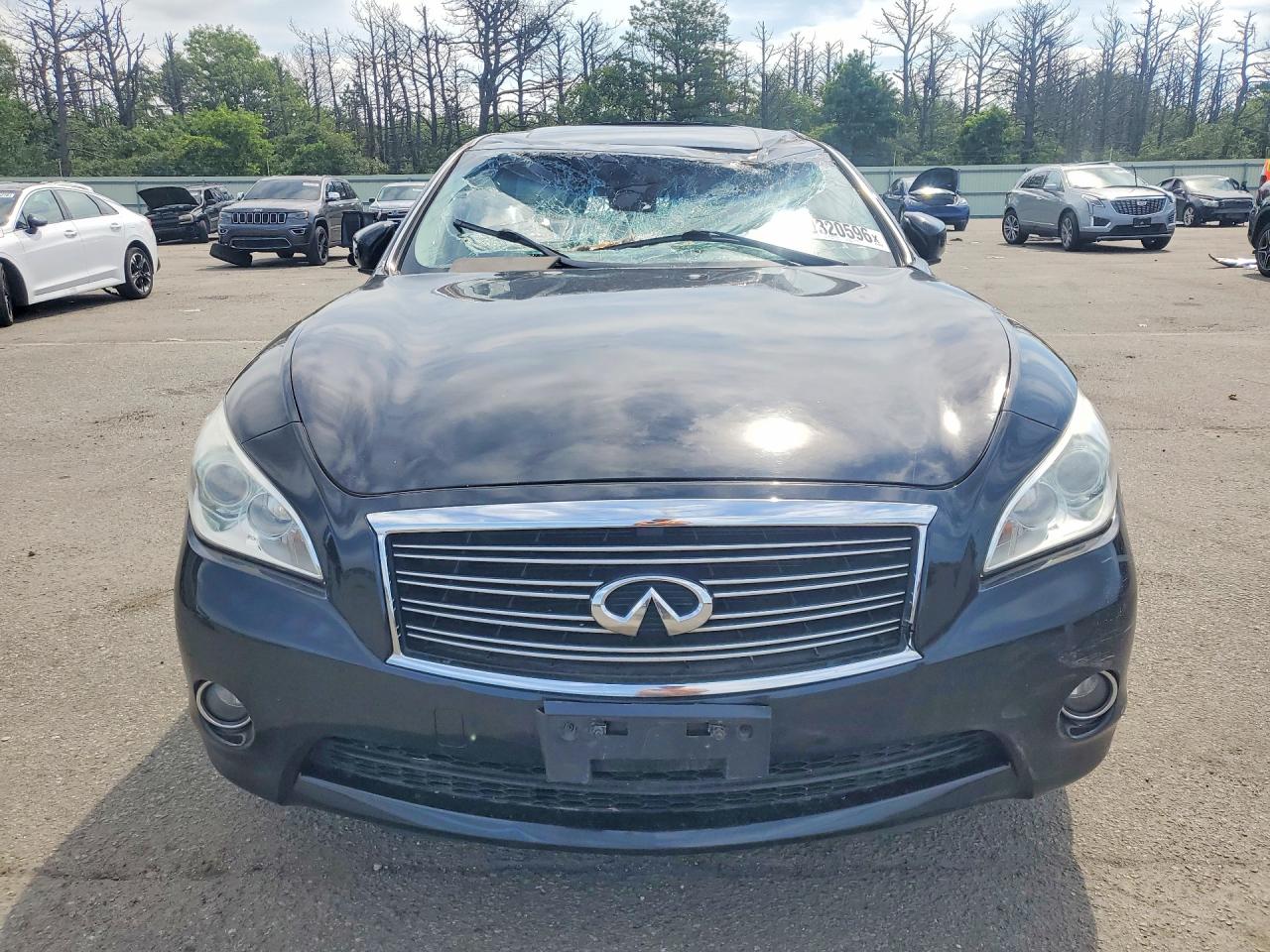 2013 INFINITI M37