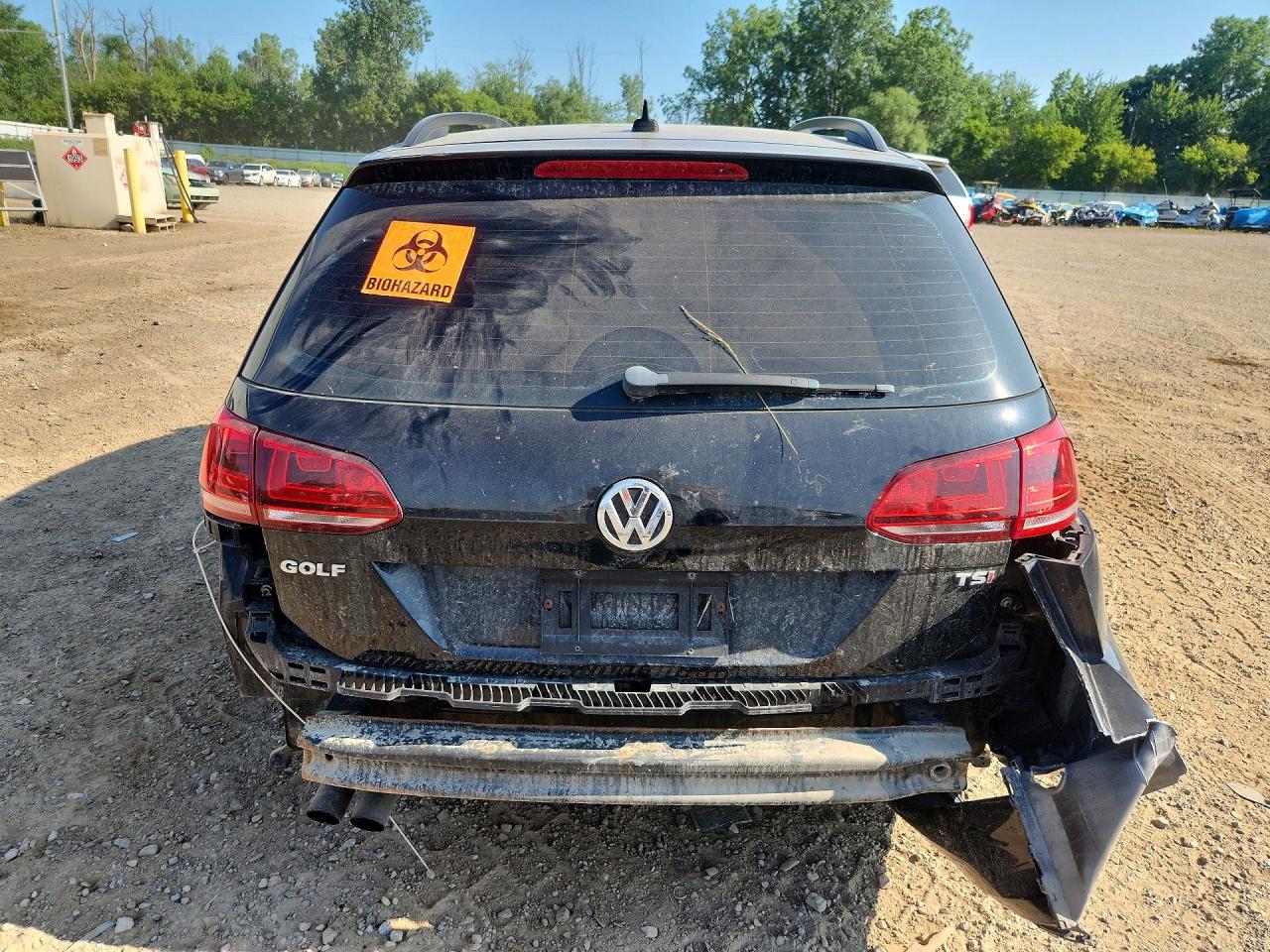 2016 VOLKSWAGEN GOLF