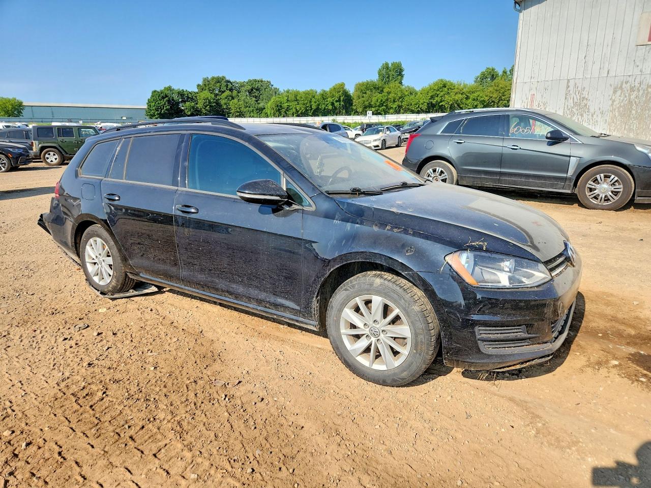 2016 VOLKSWAGEN GOLF
