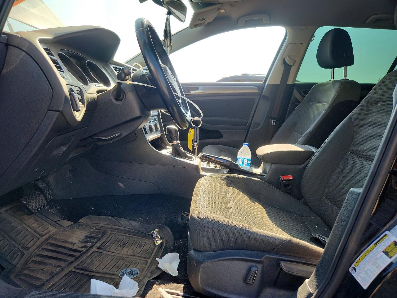 2016 VOLKSWAGEN GOLF