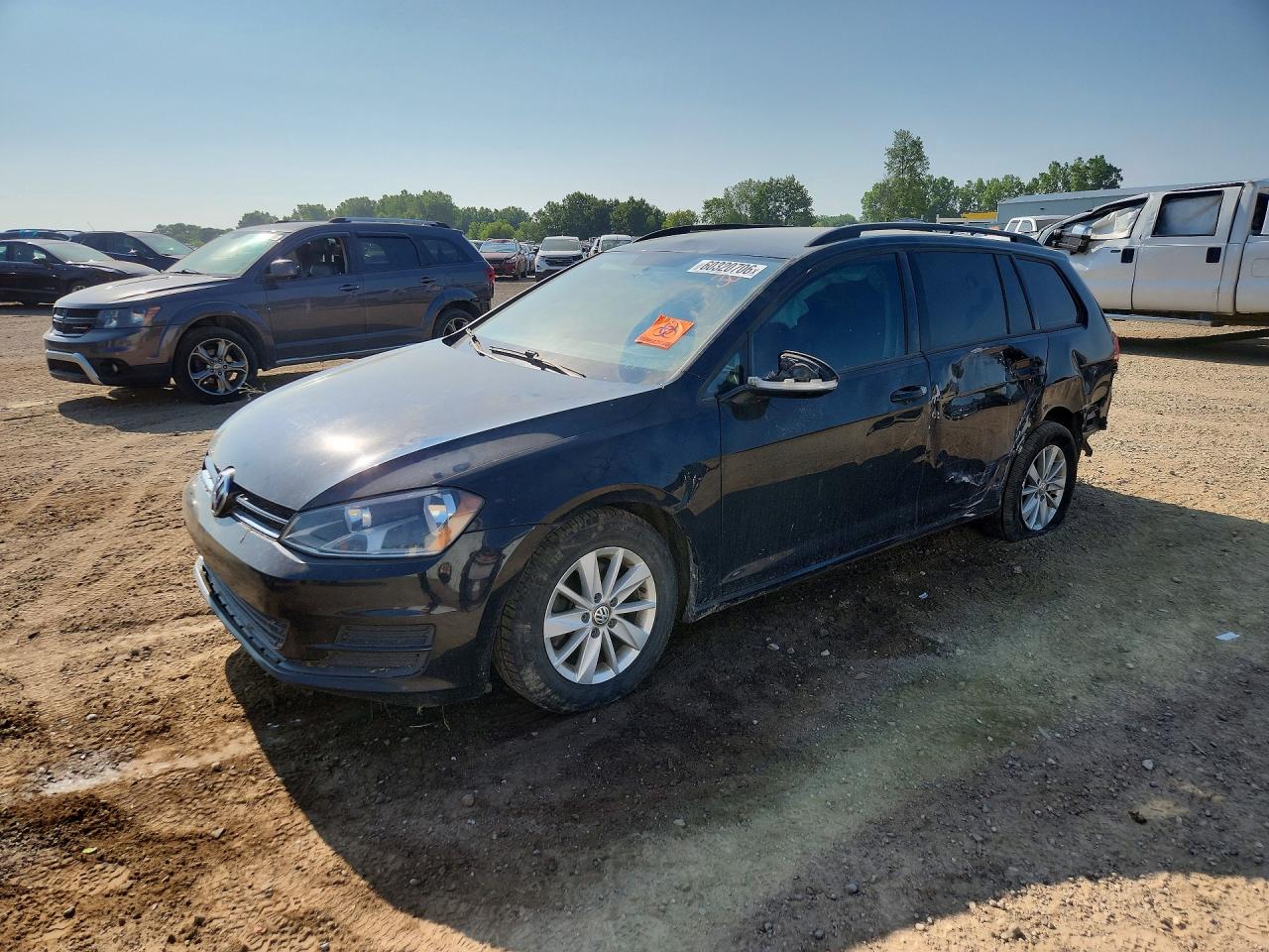 2016 VOLKSWAGEN GOLF