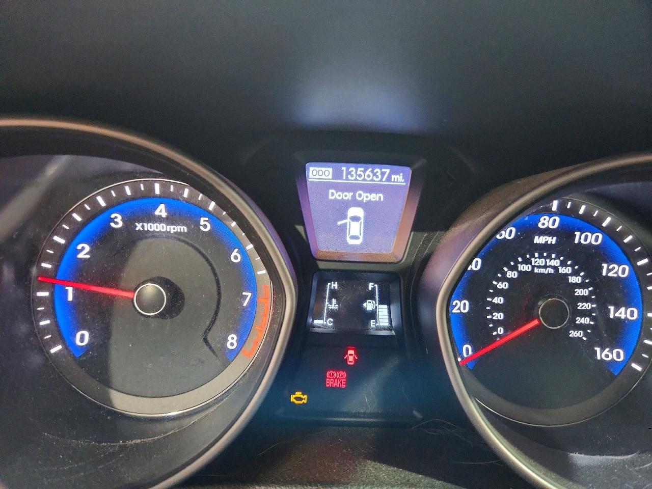 2014 HYUNDAI ELANTRA