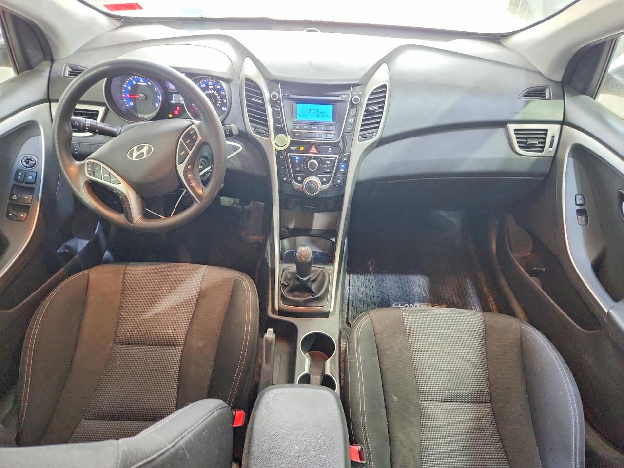 2014 HYUNDAI ELANTRA
