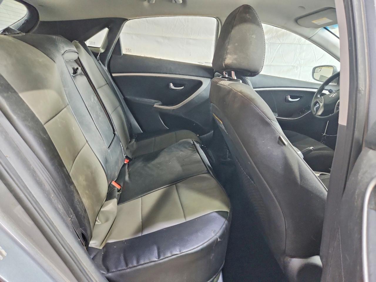 2014 HYUNDAI ELANTRA
