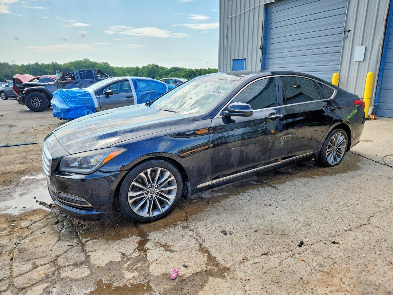 2016 HYUNDAI GENESIS