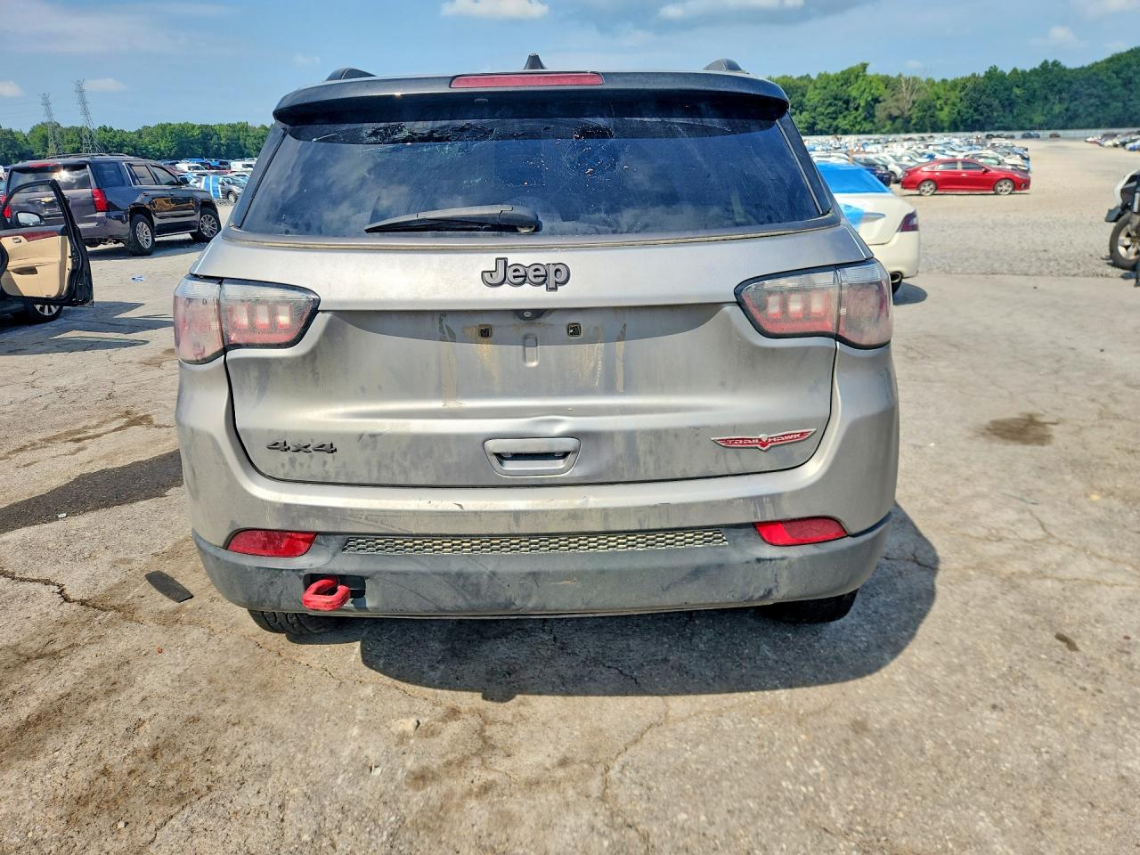 2020 JEEP COMPASS