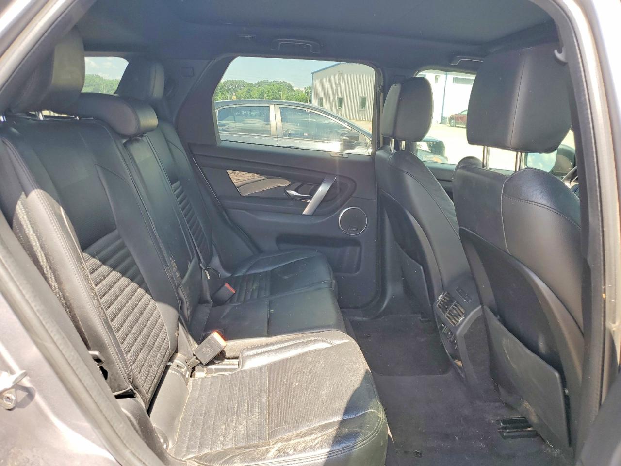 2020 LAND ROVER DISCOVERY