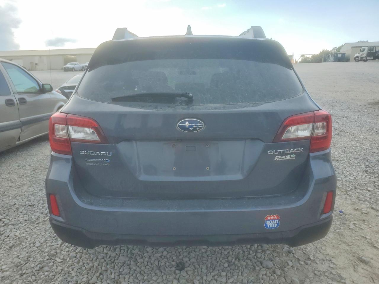 2017 SUBARU OUTBACK