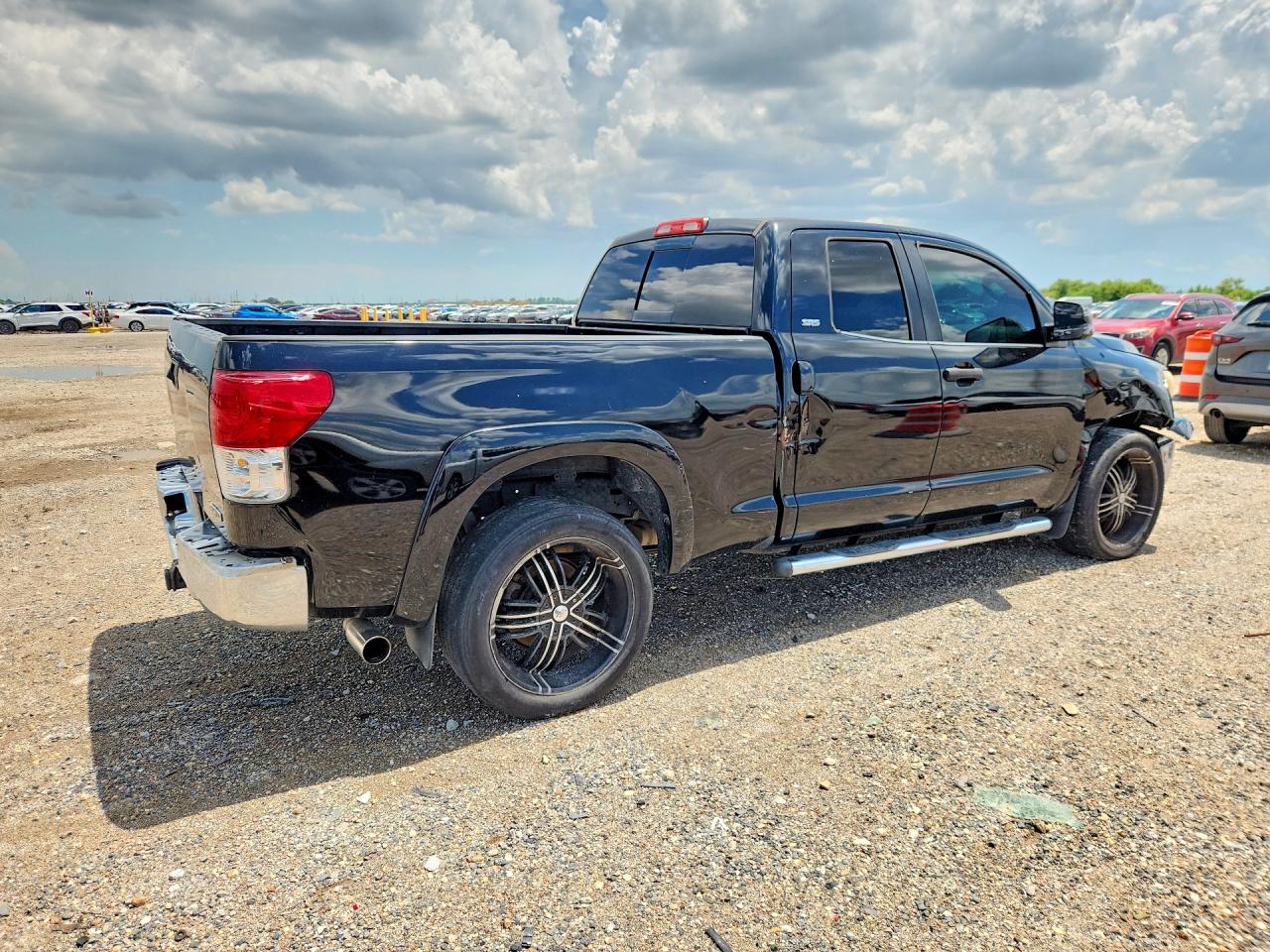 2008 TOYOTA TUNDRA