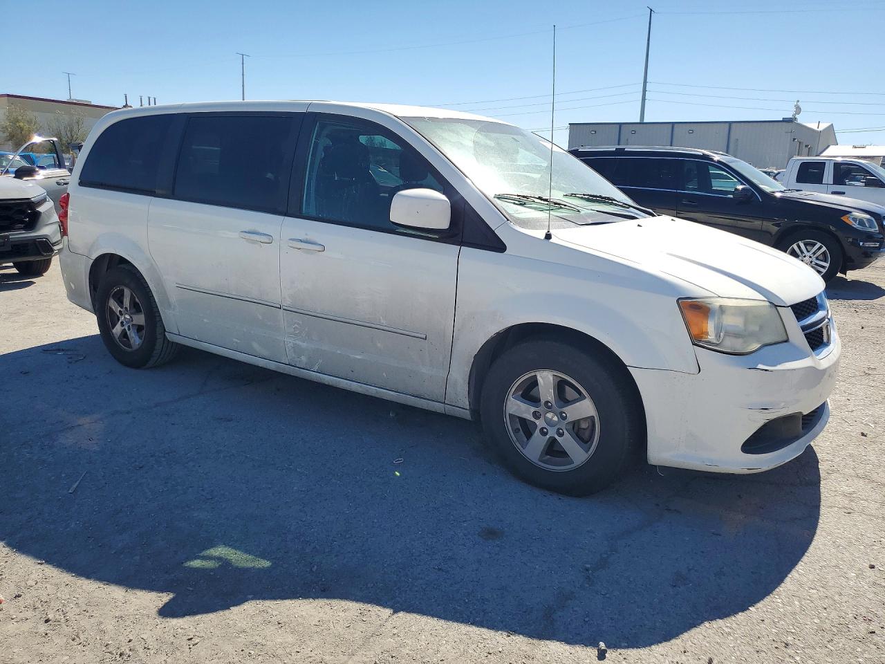 2013 DODGE CARAVAN