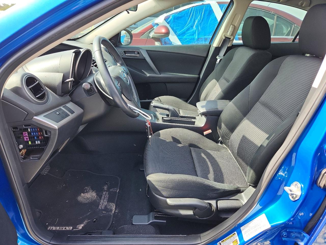 2012 MAZDA 3