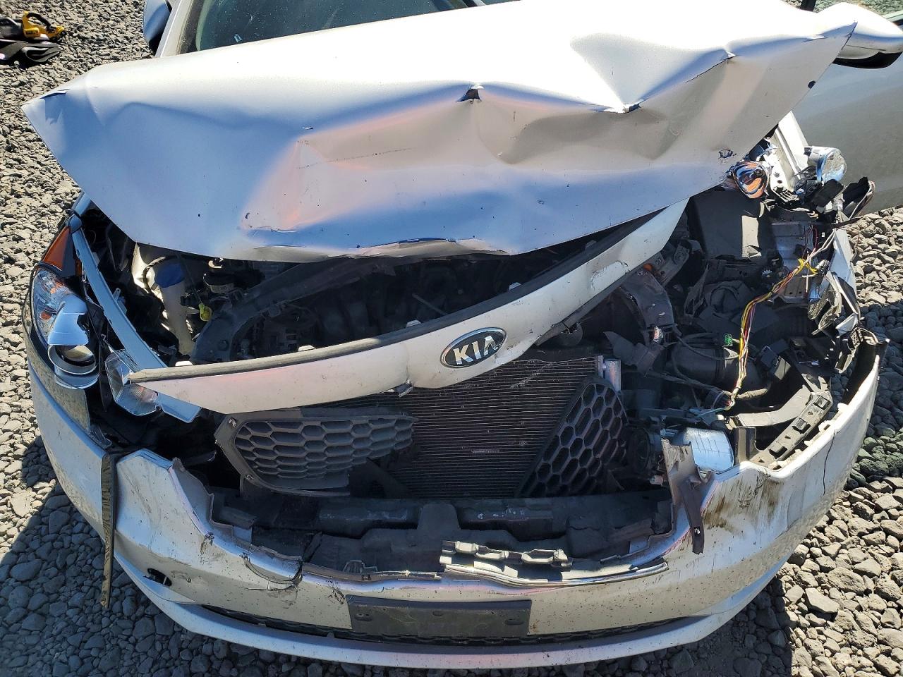 2016 KIA FORTE