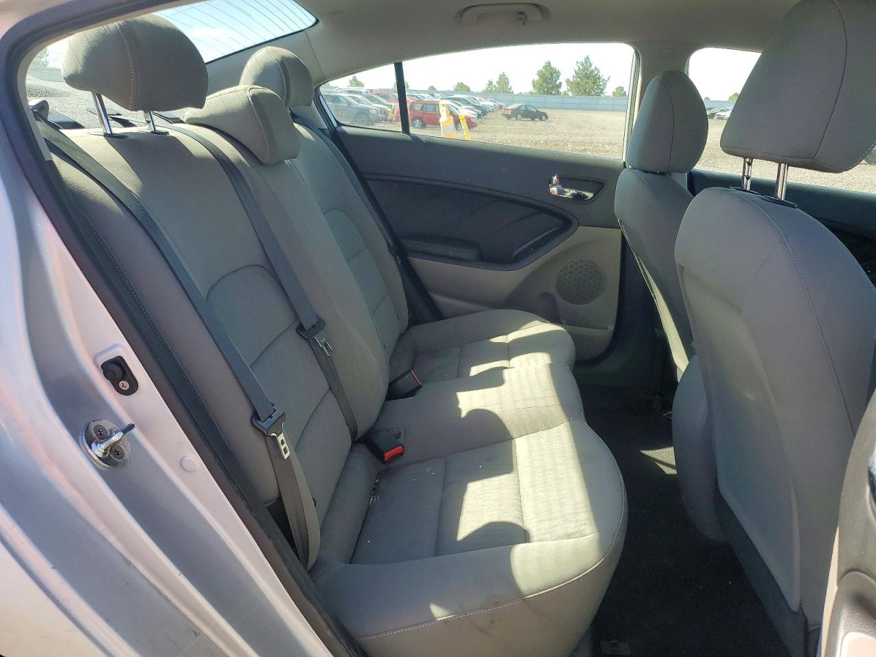 2016 KIA FORTE