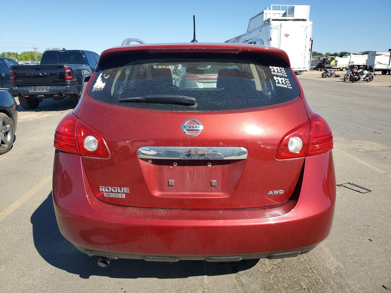 2015 NISSAN ROGUE