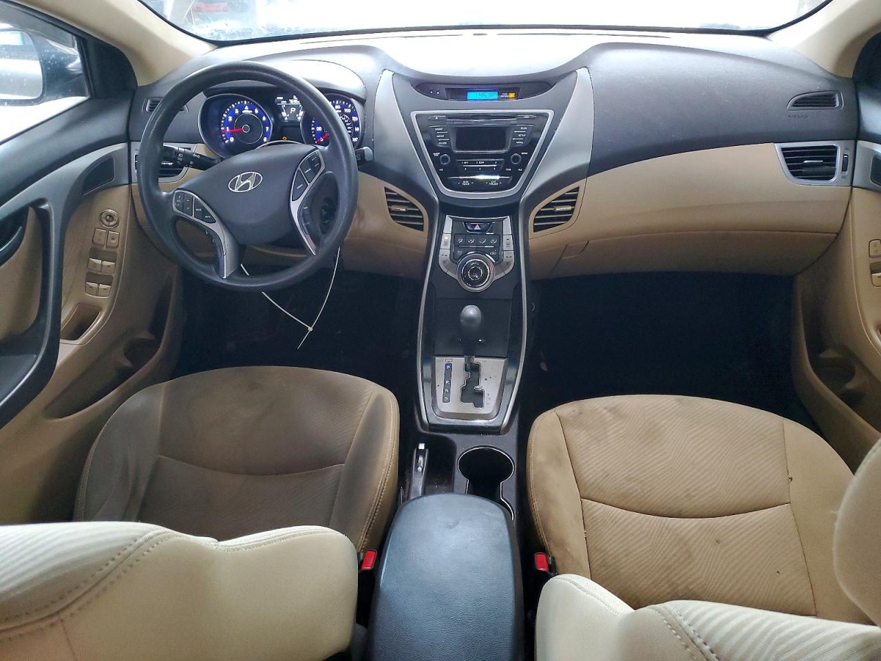 2013 HYUNDAI ELANTRA