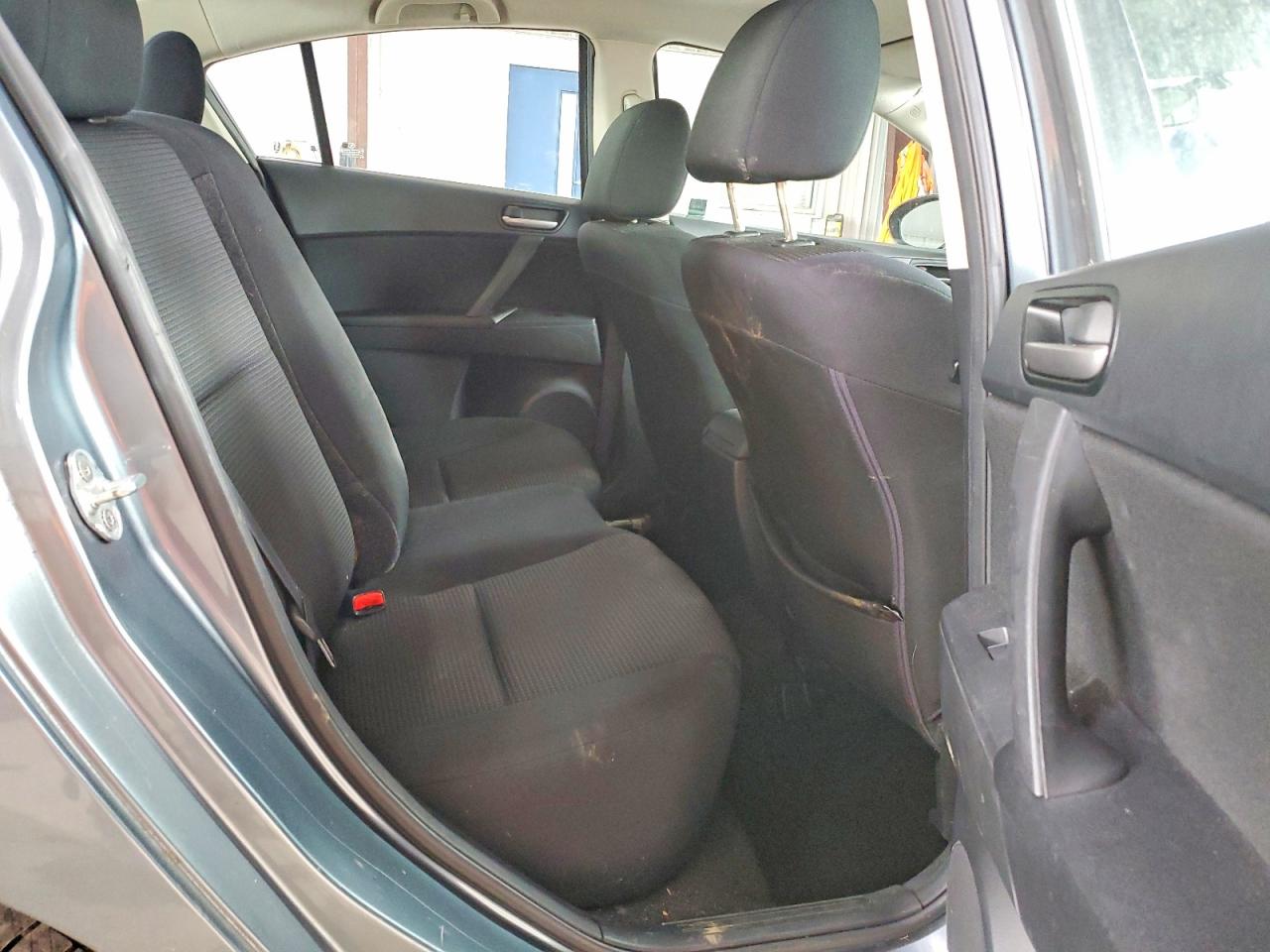 2012 MAZDA 3