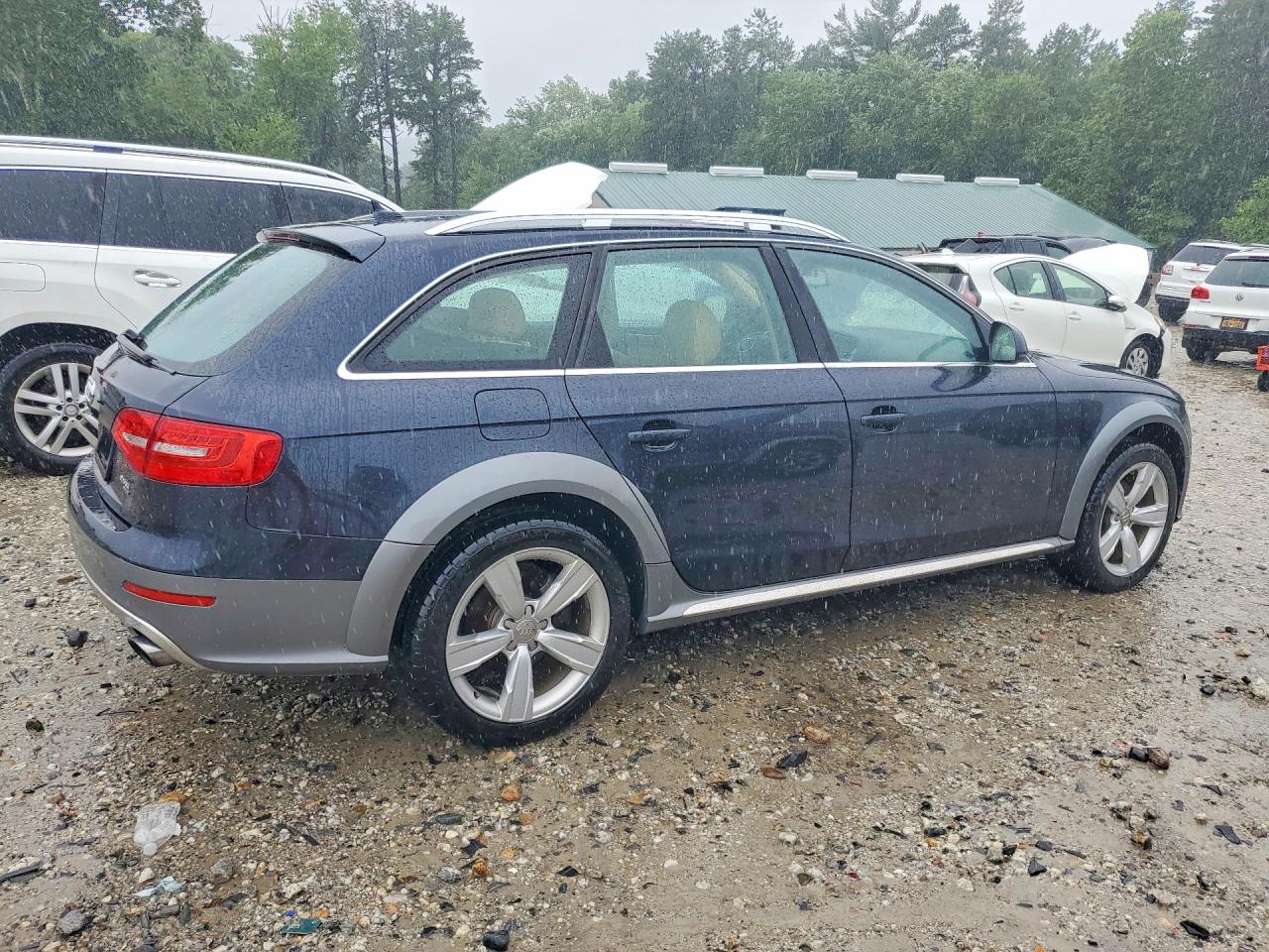 2014 AUDI A4