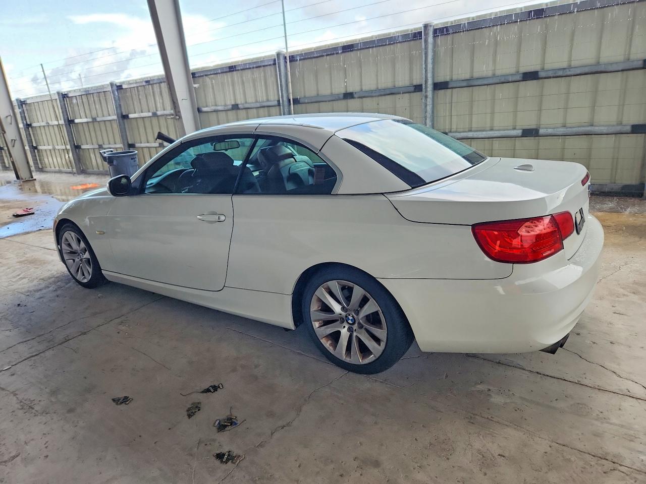 2012 BMW 3 SERIES