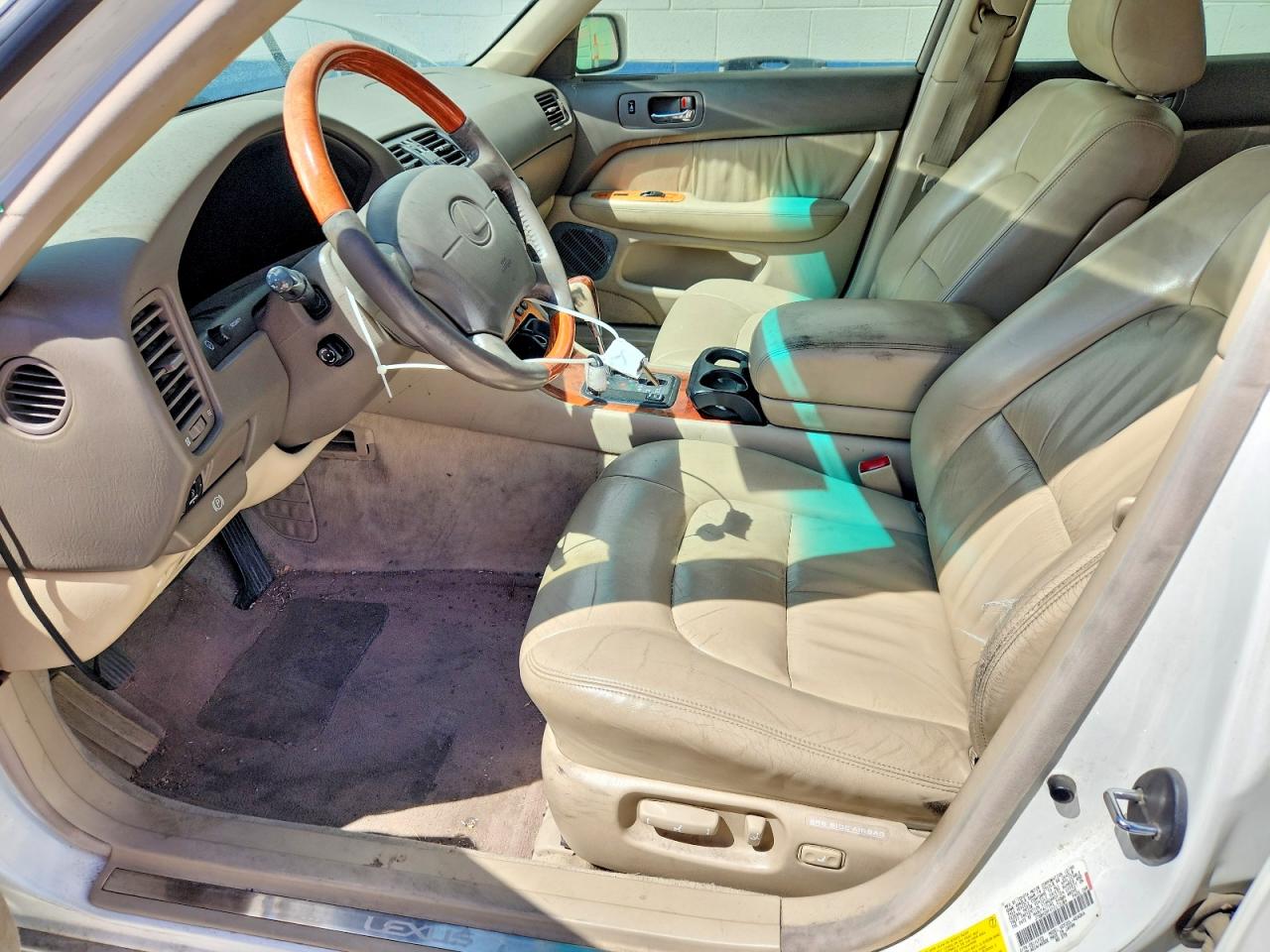 2000 LEXUS LS400