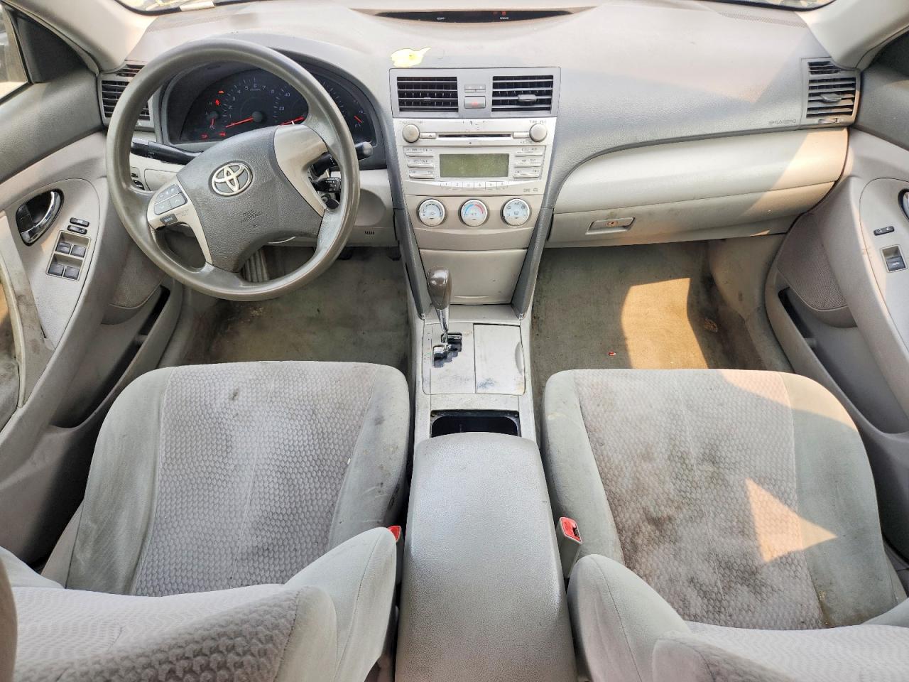 2011 TOYOTA CAMRY