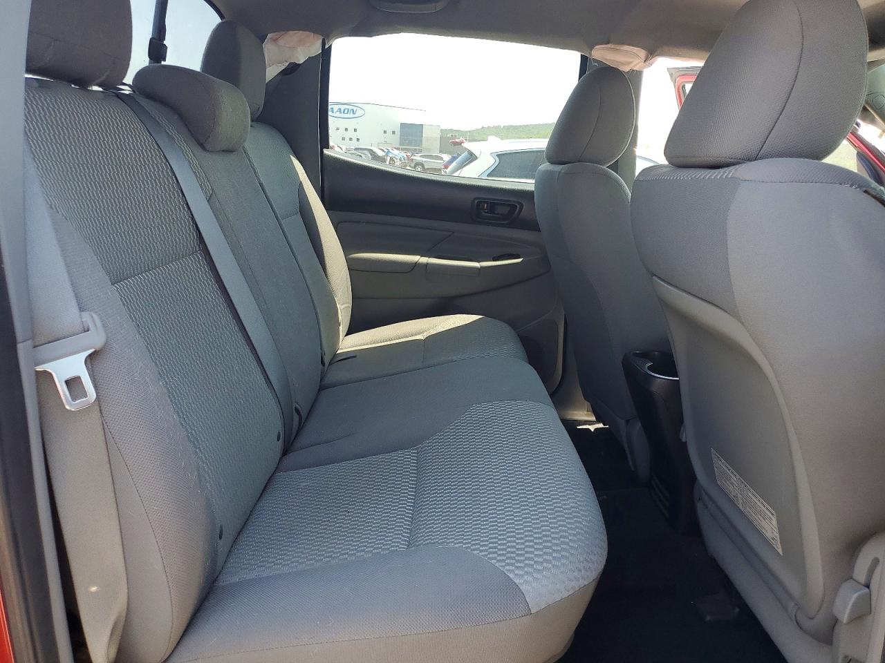 2015 TOYOTA TACOMA