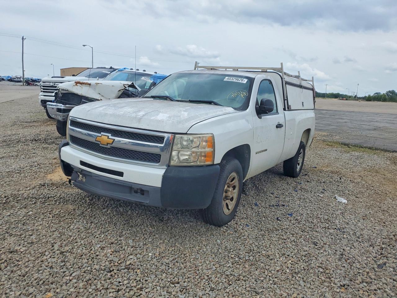 2011 CHEVROLET SILVERADO