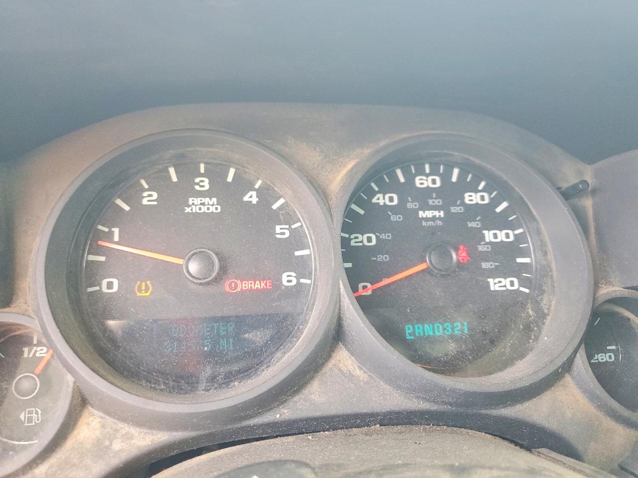 2011 CHEVROLET SILVERADO
