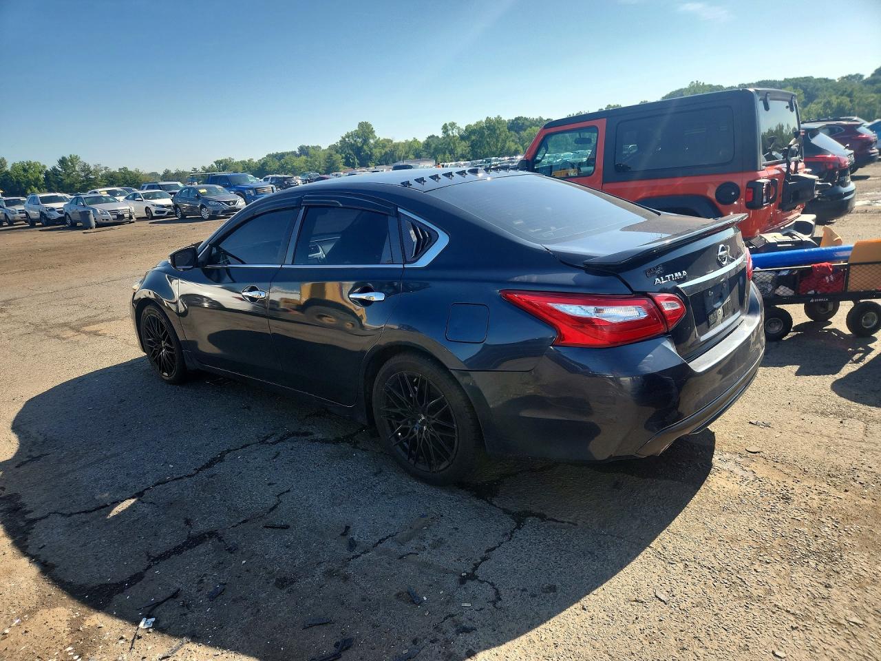 2017 NISSAN ALTIMA