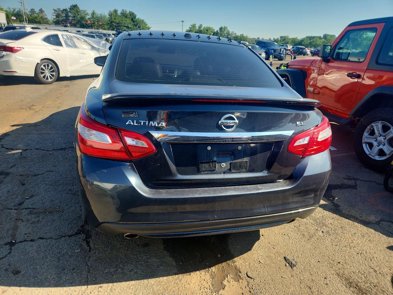 2017 NISSAN ALTIMA