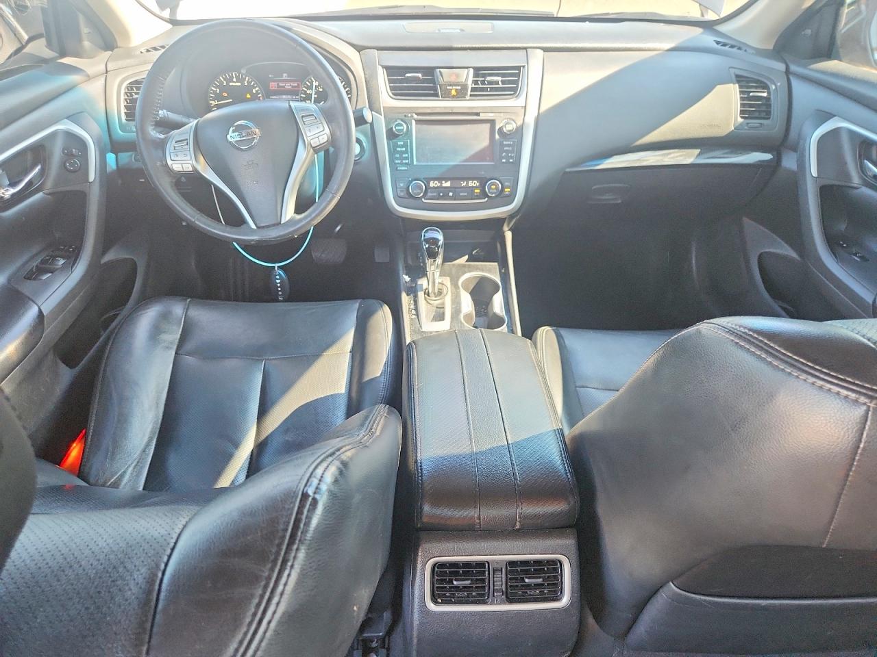 2017 NISSAN ALTIMA